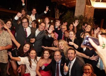 Grupo de advogados querem cassação de Nikolas Ferreira