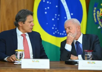 Cenário Fiscal do Governo: Riscos de ‘Paralisia’ em 2027 se Medidas de Contenção Não Forem Implementadas