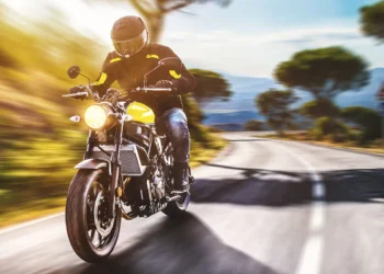 Novas leis de trânsito para motociclistas entraram em vigor, Veja!