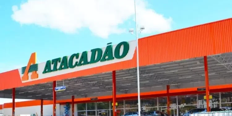 Vem Ser Atacadão: Vagas Abertas para Repositor, Operador de Caixa e Fiscal de Prevenção em Manaus – Envie Seu Currículo até 07/05!