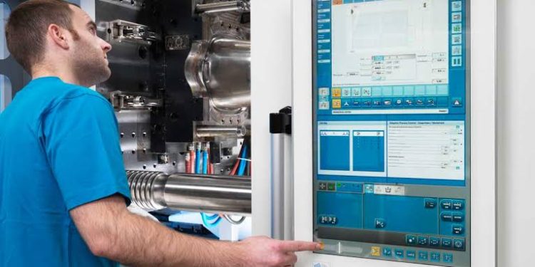 Indústria em Manaus abre vaga para Revisor com experiência em injeção plástica. Contrato temporário e chance de efetivação. Inscreva-se já!