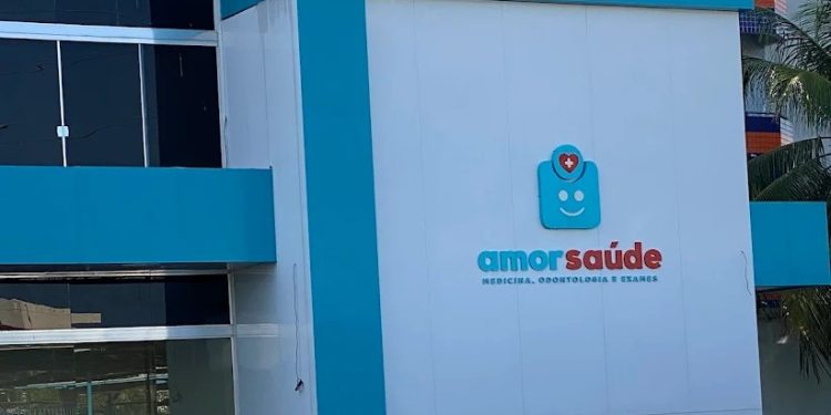 Vaga de Recepcionista na Amorsaúde em Manaus. Veja os requisitos e saiba como enviar seu currículo!