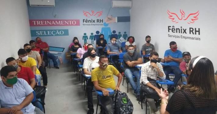 Fênix RH: Vagas para Primeiro Emprego e Oportunidades para PCD no Amazonas