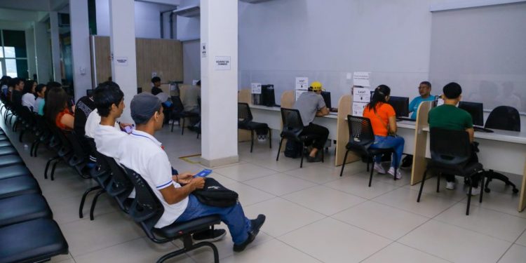 Sine Manaus oferta 281 vagas de emprego nesta terça-feira, 16/12