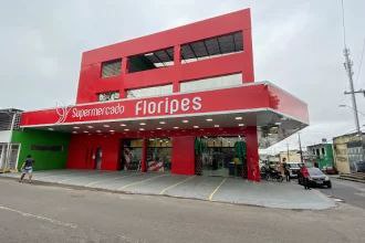 Supermercado Floripes abre vagas para operador de caixa e repositor em Manaus