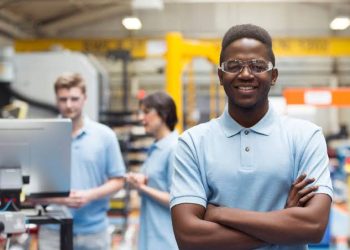 Aprendiz – Curso SENAI: Oportunidade de Primeiro Emprego com Carteira Assinada e Benefícios