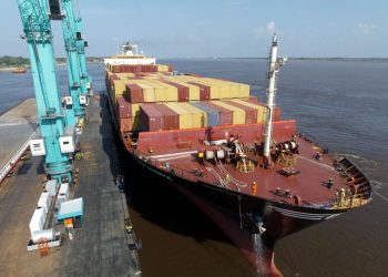 Super Terminais abre vagas para logística e comércio exterior em Itacoatiara: veja como participar