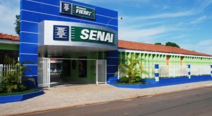 Curso gratuito de indústria farmacêutica em Manaus: inscrições abertas no SENAI