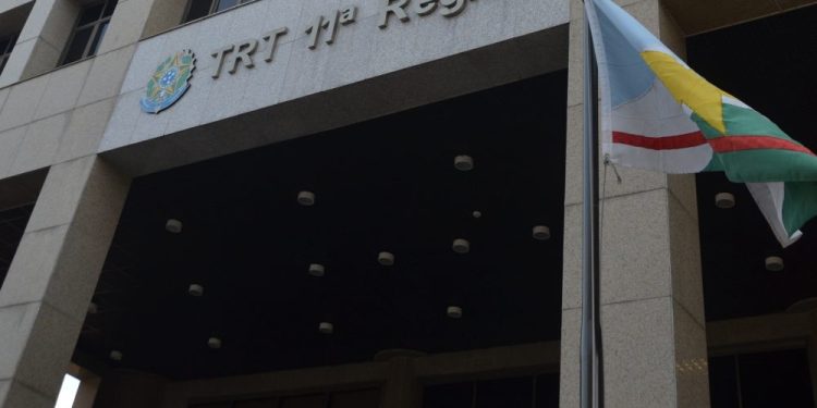 TRT-11 abre inscrições para estágio com bolsa de R$ 1 mil; veja como participar da seleção