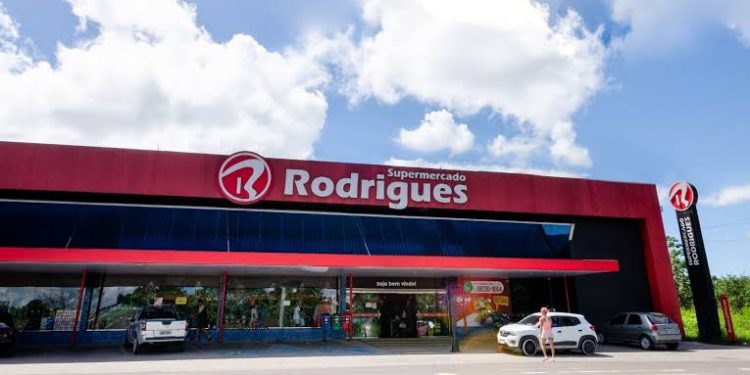 Supermercado Rodrigues abre vagas em Manaus para Operador de Loja, Estoque, Fiscal e Açougueiro
