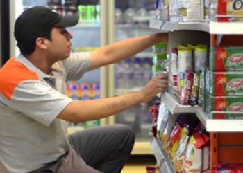 📰 Empresa abre vagas para ajudante de caminhão, conferente e repositor em Manaus: veja como se candidatar