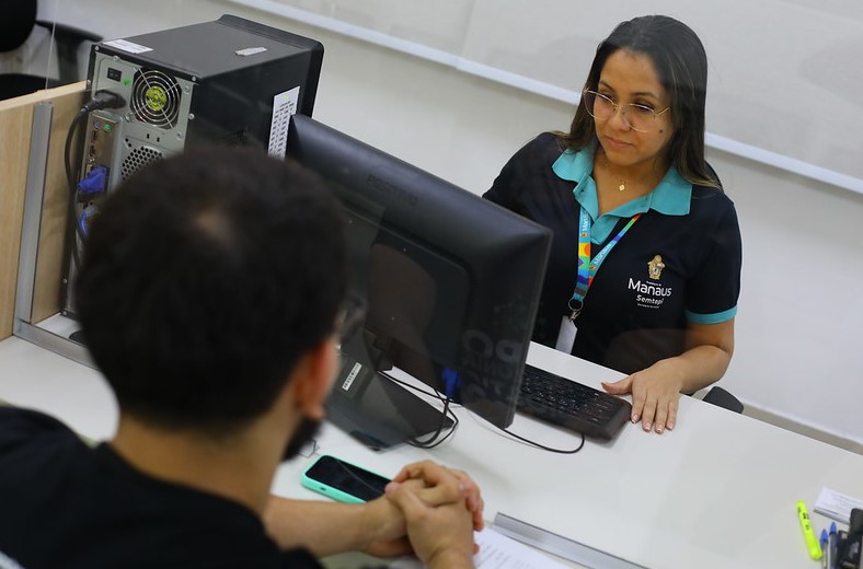 Empresa de Santa Catarina Abre 50 Vagas para Trabalhadores de Manaus com Contratação Sem Experiência
